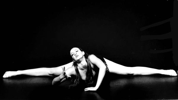 Ep.9: Emma Phillips: The Unexpected Art of Foot Juggling